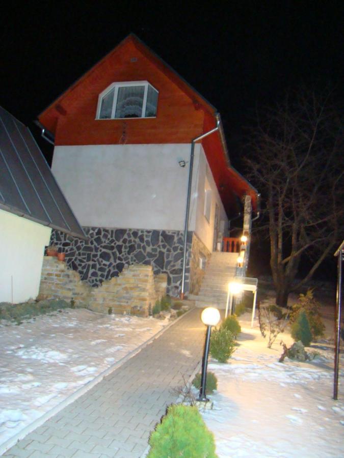 A-Privat Otel Liptovský Mikuláš Dış mekan fotoğraf
