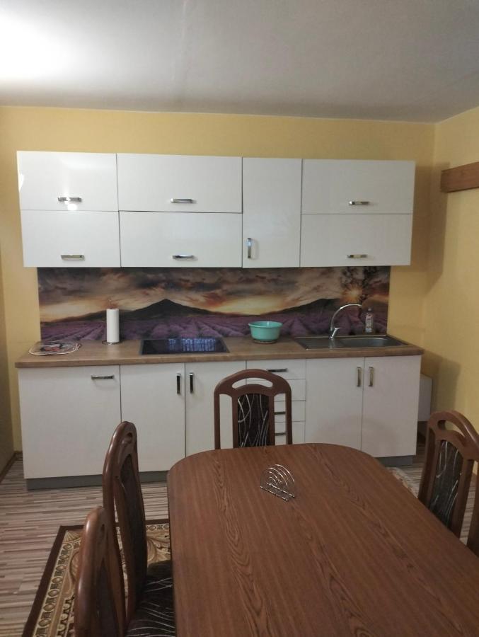 A-Privat Otel Liptovský Mikuláš Dış mekan fotoğraf